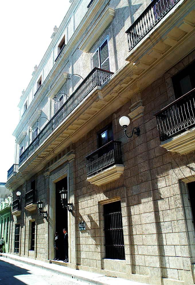 Palacio Marques De Prado Ameno