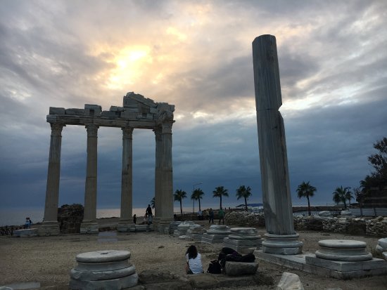 Фото Храм Аполлона