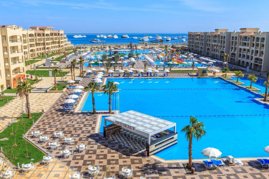 Albatros White Beach