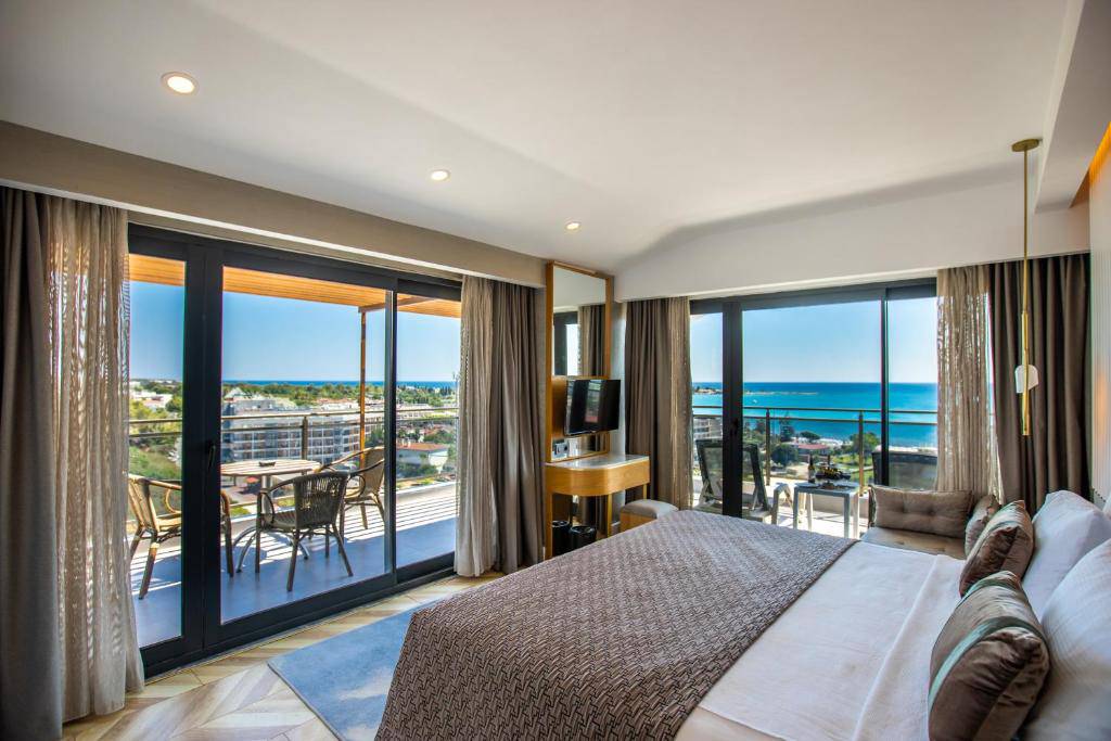 Alexia Resort & Spa