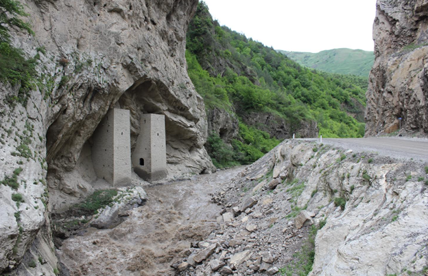 Аргунскому ущелью