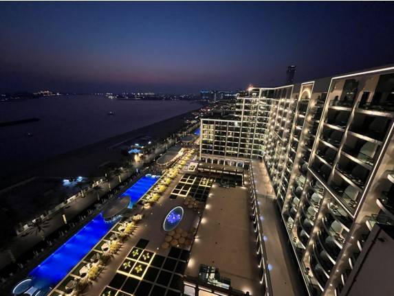 Hilton Dubai palm 