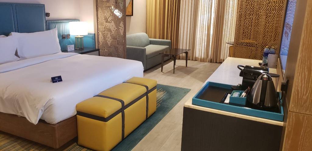 Bay Club Room Sea Front Room with Beach Access DoubleTree by Hilton Marjan Island Resort
