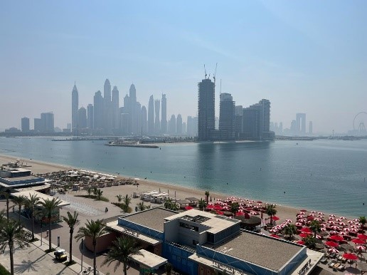 Radisson Beach Resort Palm Jumeirah 4*.