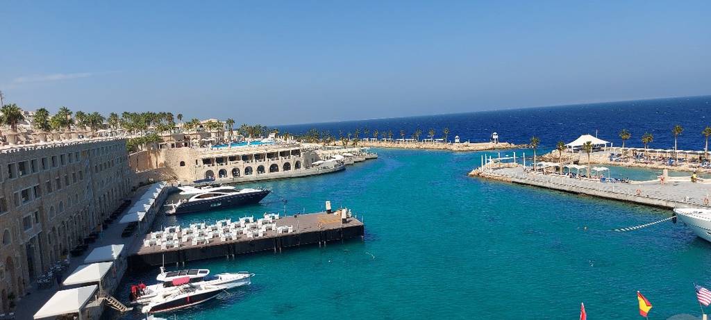 ALBATROS CITADEL RESORT