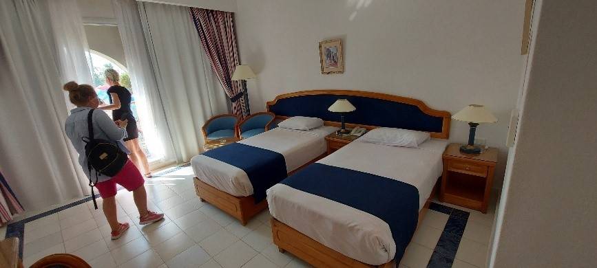 DESERT ROSE RESORT