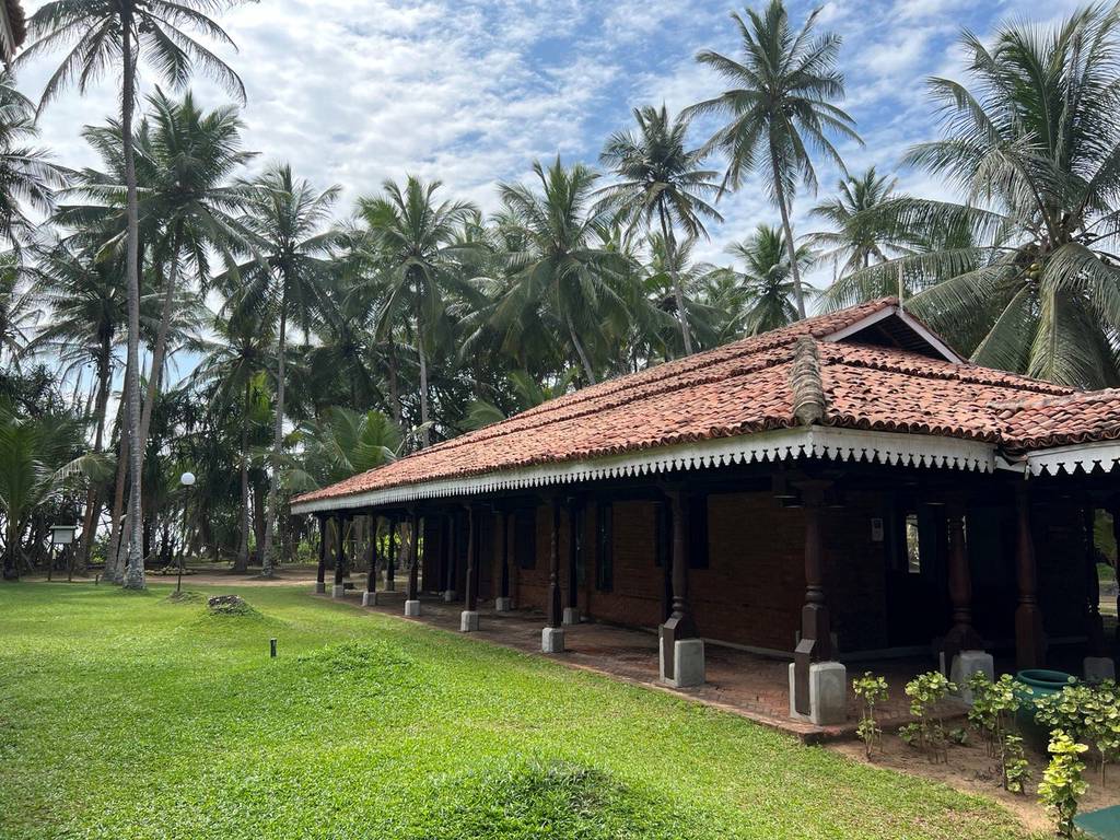CLUB BENTOTA