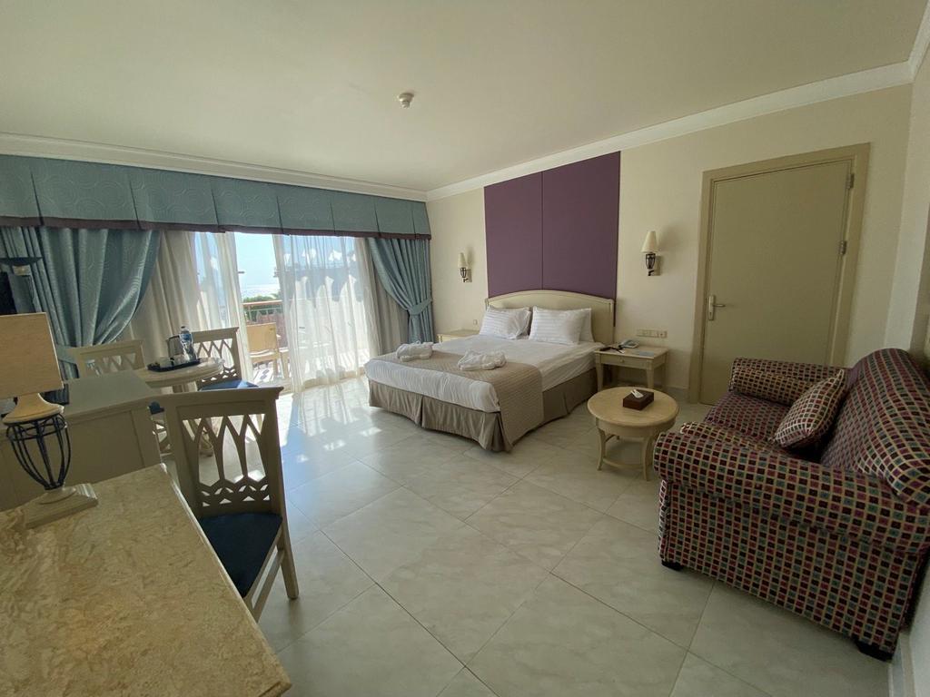 CONCORDE EL SALAM FRONT AREA 