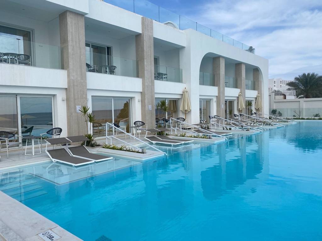 Sunrise White Hills Resort 5*