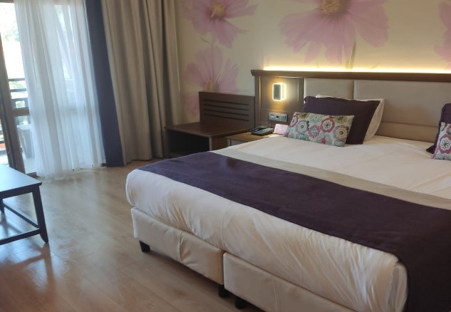 Club Hotel Felicia Village 5*
