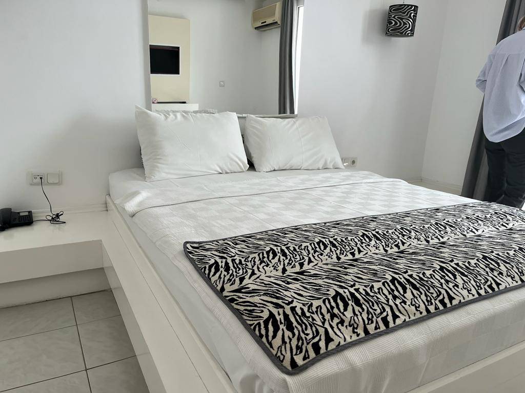 Casa Blanca Beach Hotel Adults Only 13+ 4*