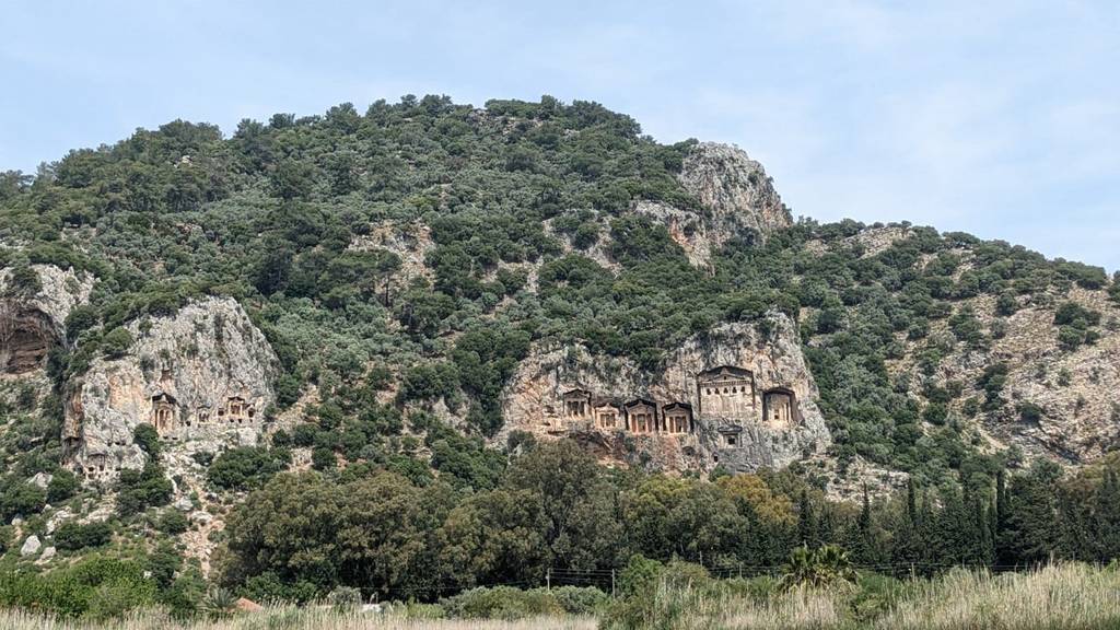 Ликийские гробницы