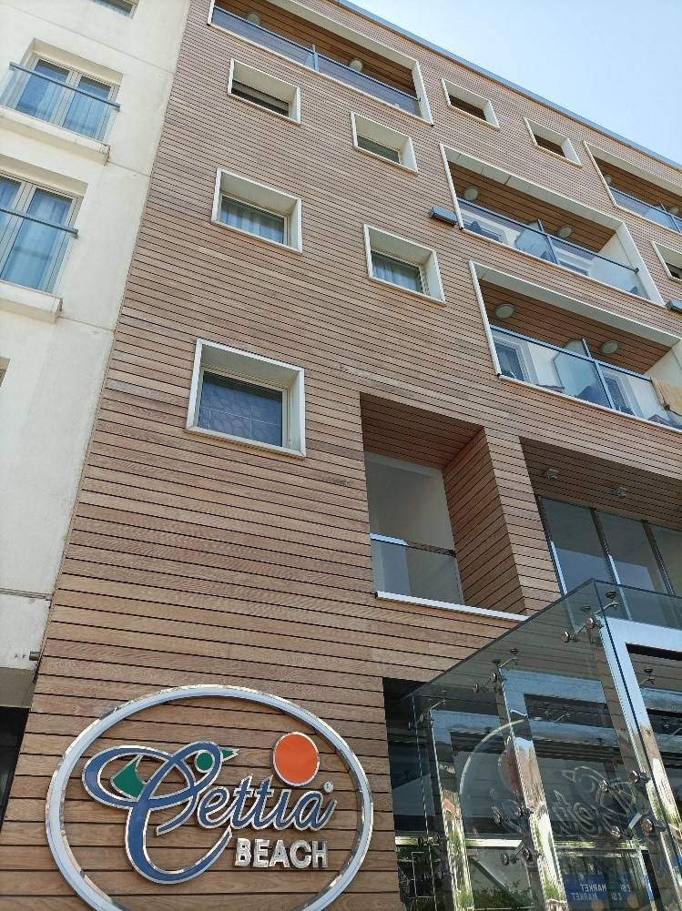 Cettia Beach Resort 