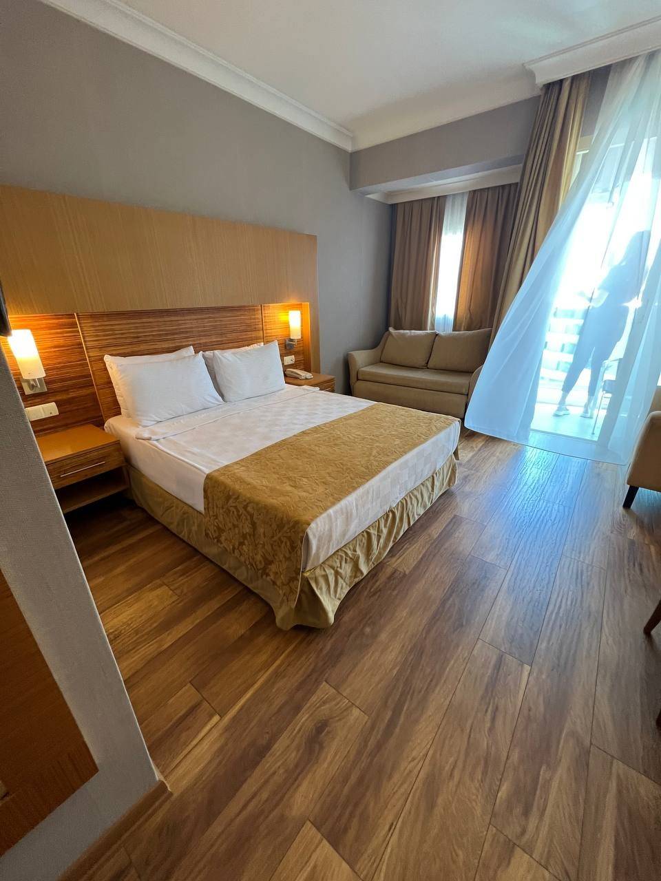 Grand Cettia