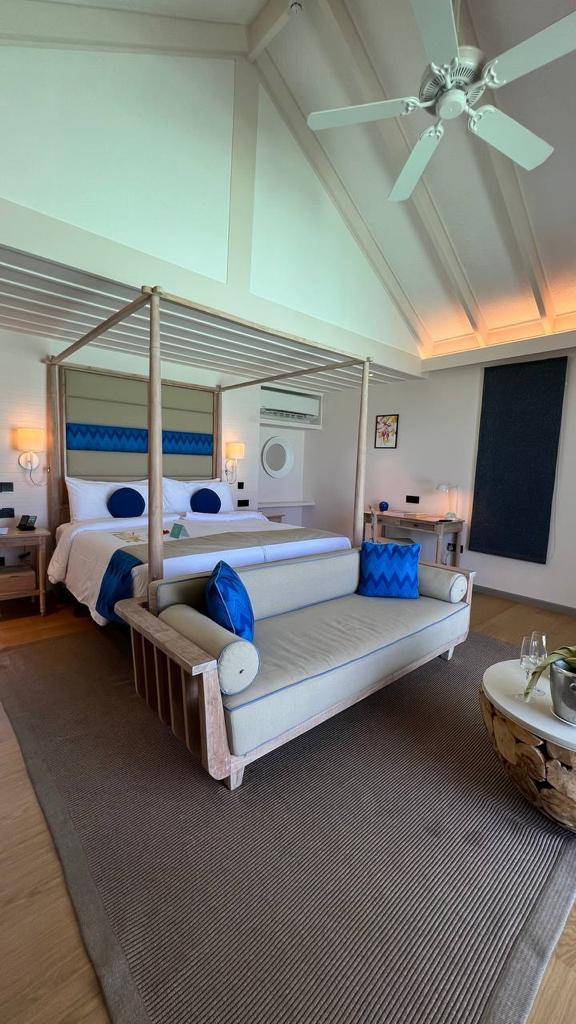 Dhigali Maldives 5*