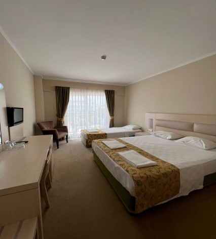 MG WHITE LILYUM HOTEL