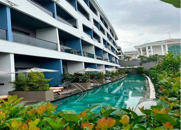 LIU RESORT