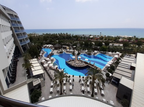 LONG BEACH RESORT HOTEL