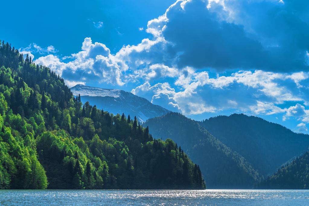 озеро Рица, Абхазия