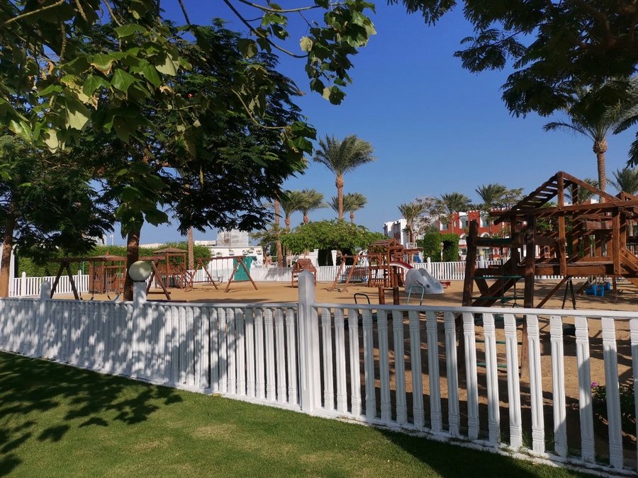 Sunrise Garden Beach
