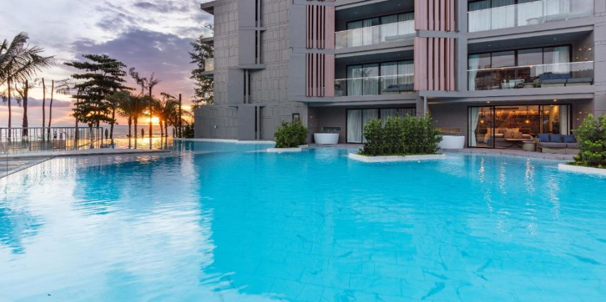 La Vela Khao Lak