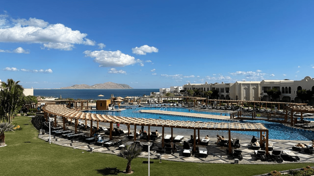 Sunrise Arabian Beach Resort - Grand Select 5*