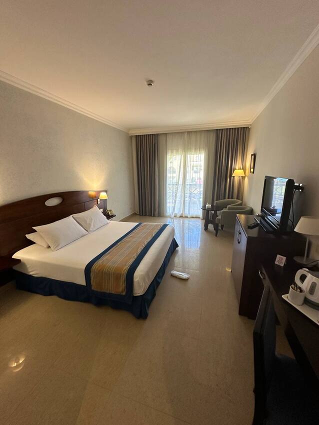 Stella Di Mare Beach Resort & Spa