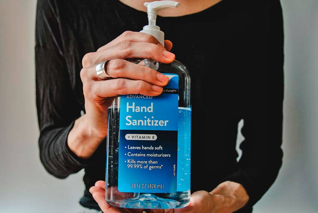 Как отстирать ручку или чернила с одежды