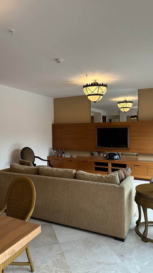 Akka Residence