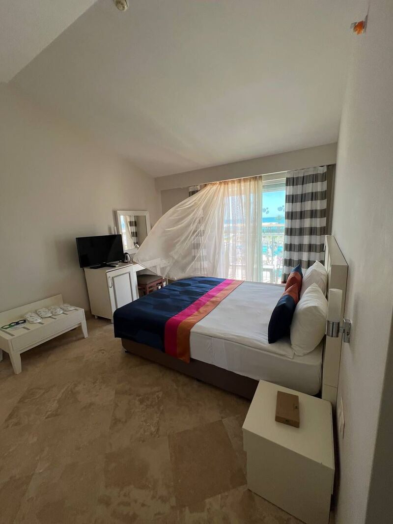 Crystal Boutique Beach Resort