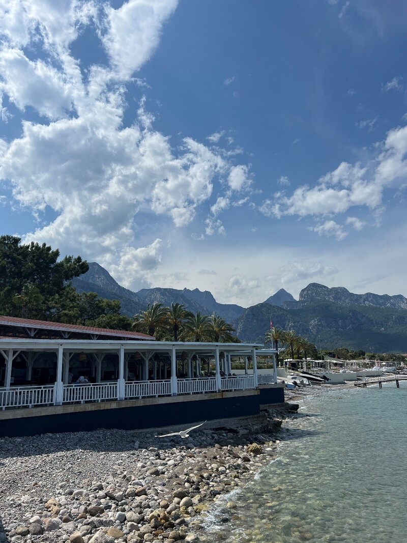 Crystal Flora Beach Resort