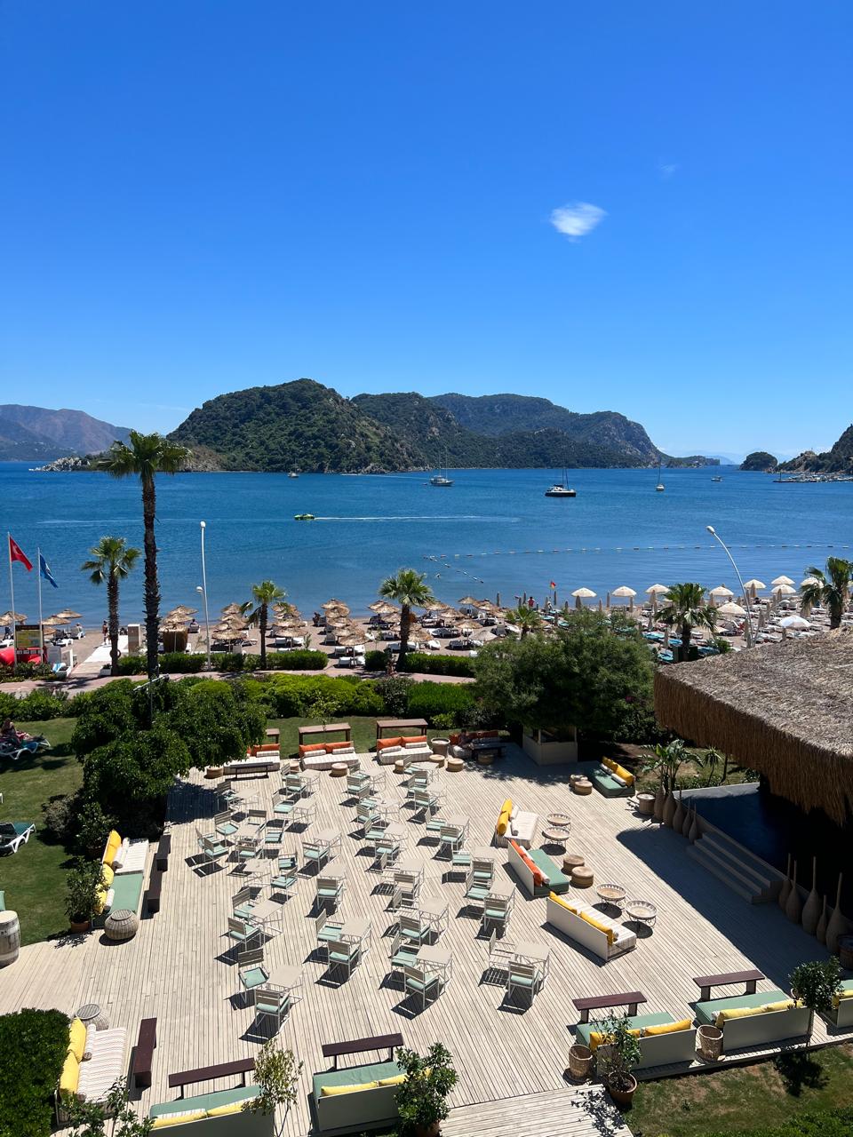 Martı La Perla 4*