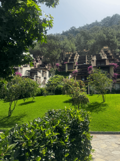 Hillside Beach Club Hotel 5*