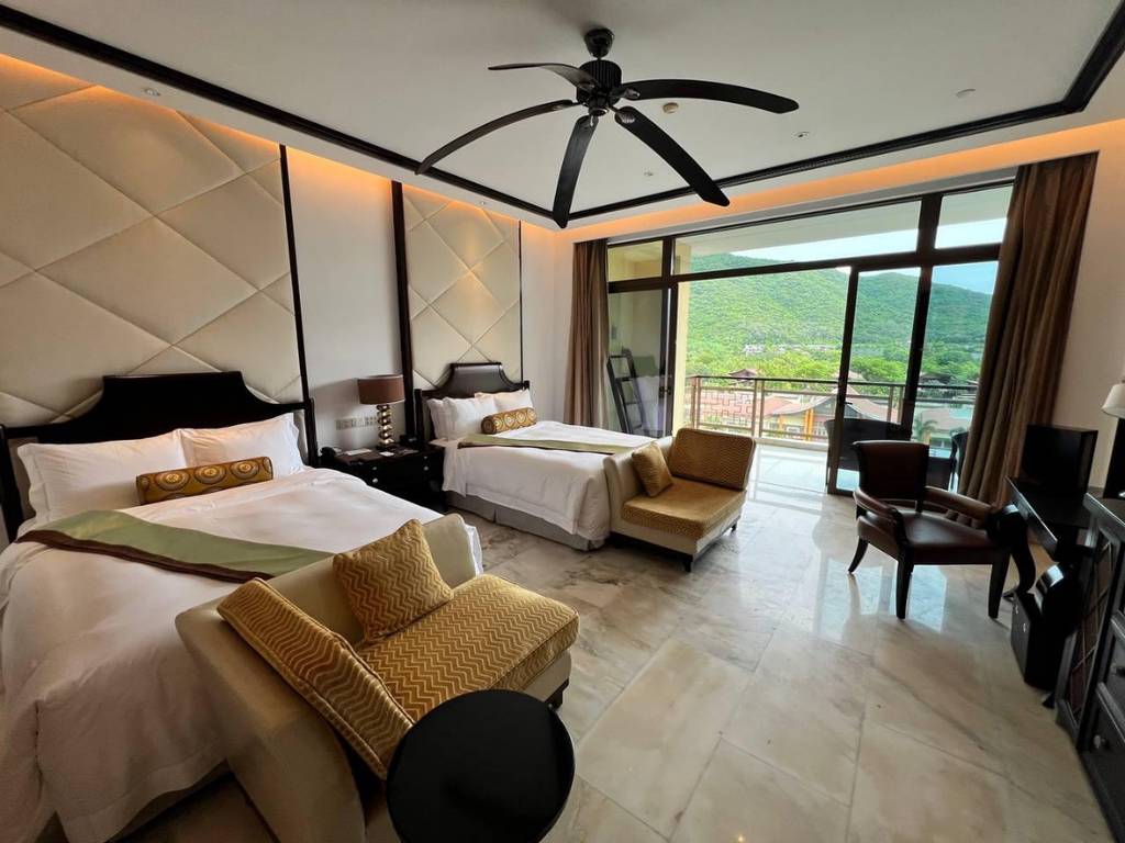 The St Regis Sanya Yalong Bay Resort