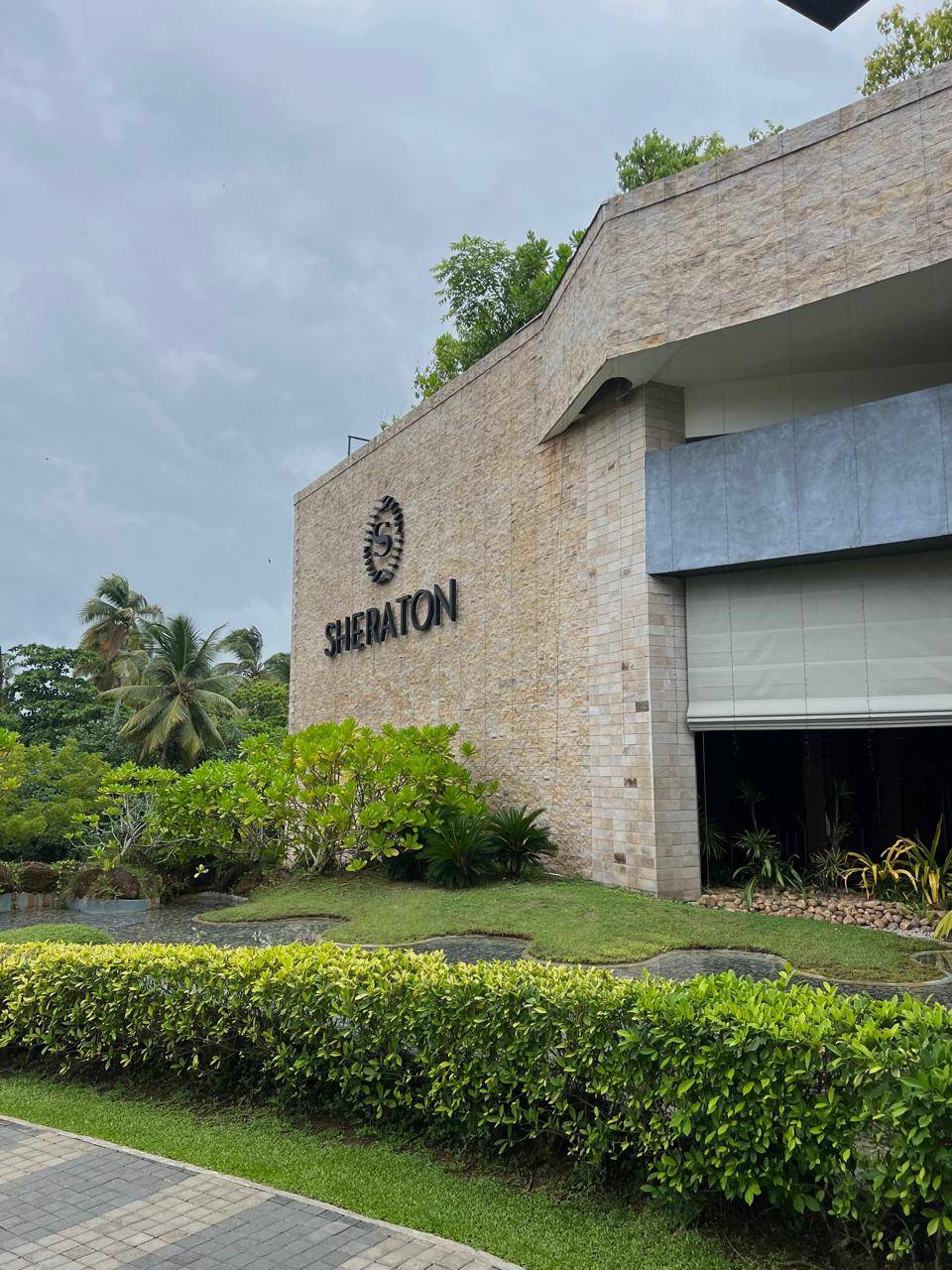 Sheraton Kosgoda 5*