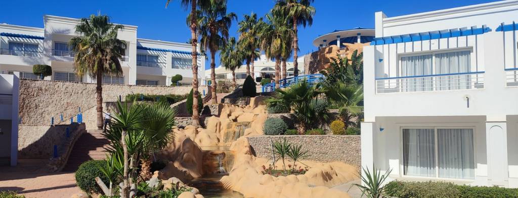 Renaissance Golden View Beach Resort