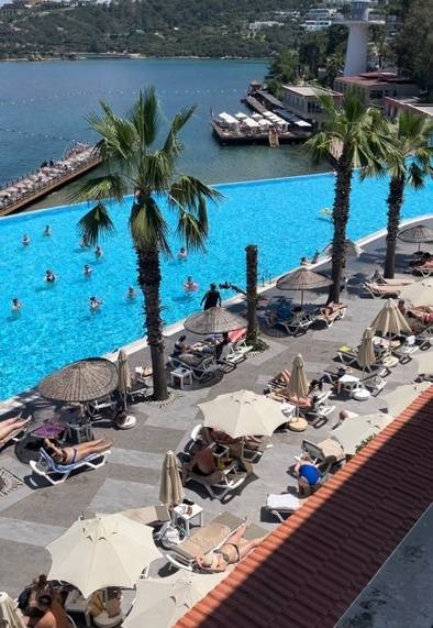 BLUE DREAMS RESORT 