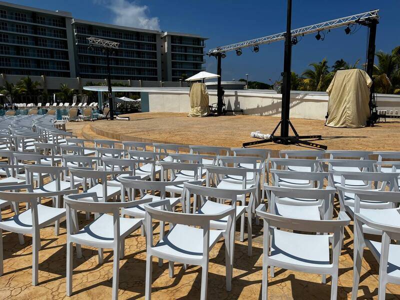Grand Aston Varadero 