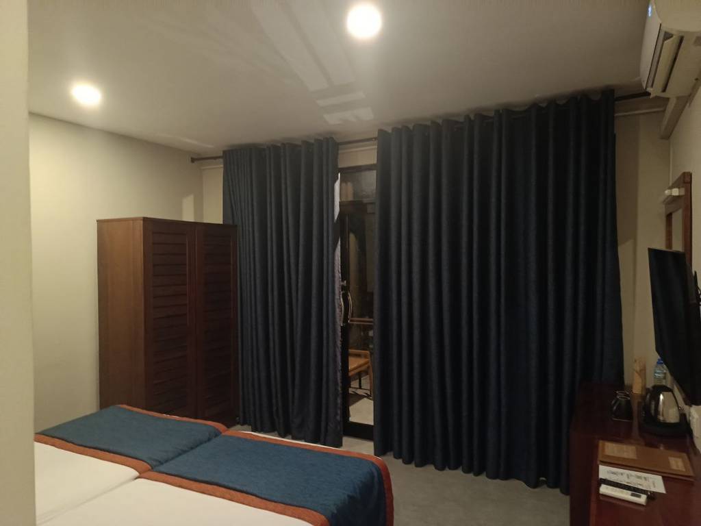 Ella Gap Oak ray 3*