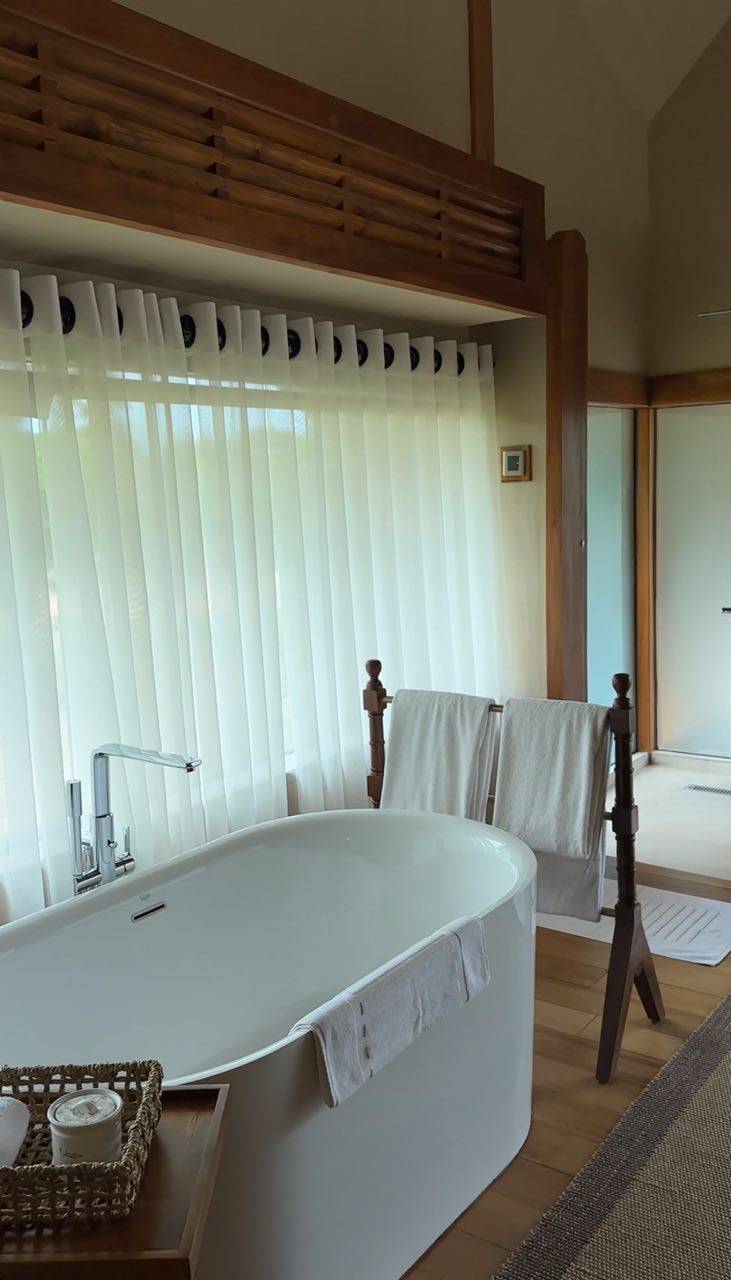 Uga Chena Huts 5*