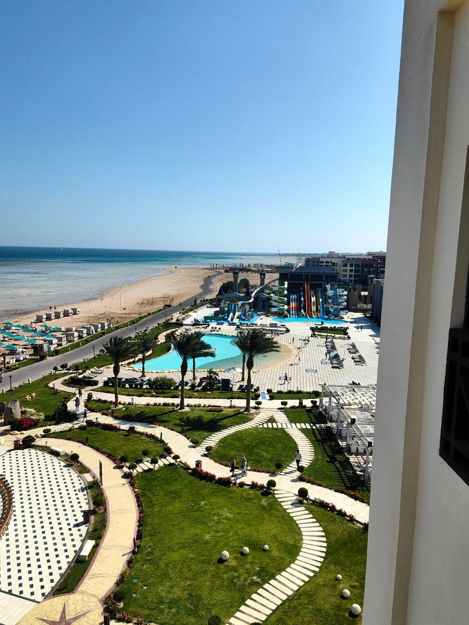 Gravity Hotel & Aqua Park Sahl Hasheesh 5*