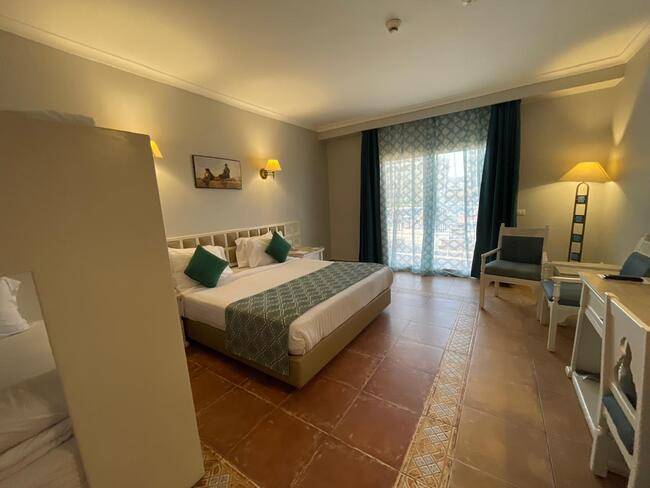 Sunrise Mamlouk Palace Resort 5*