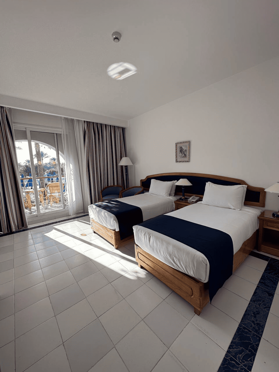 Desert Rose Resort 5*