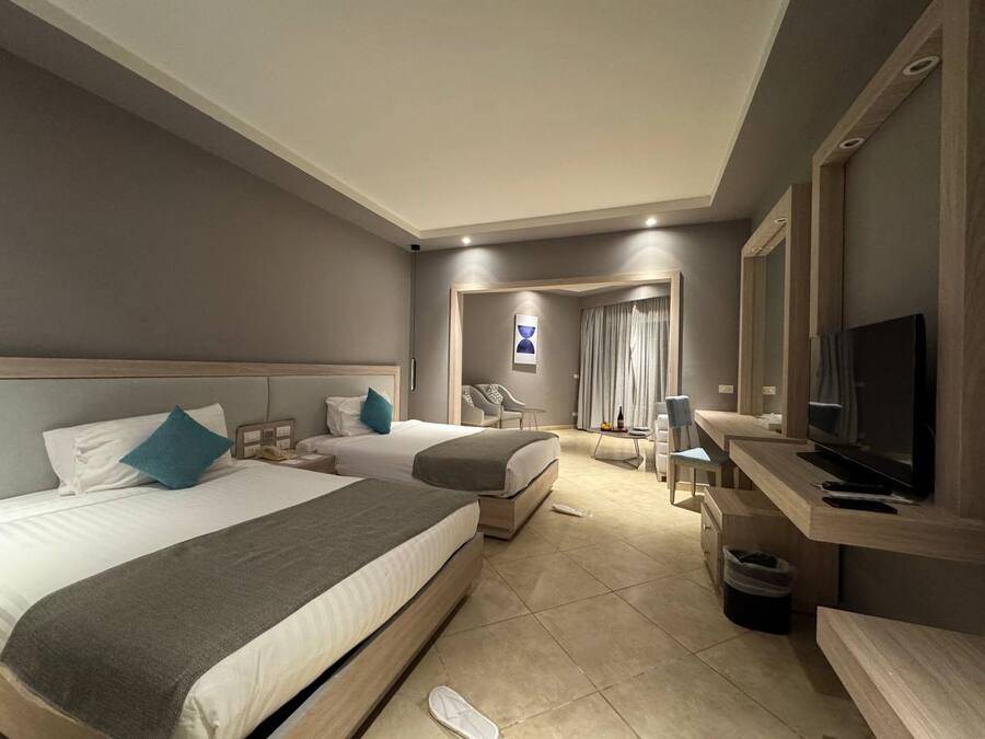 Sunrise Crystal Bay Resort 