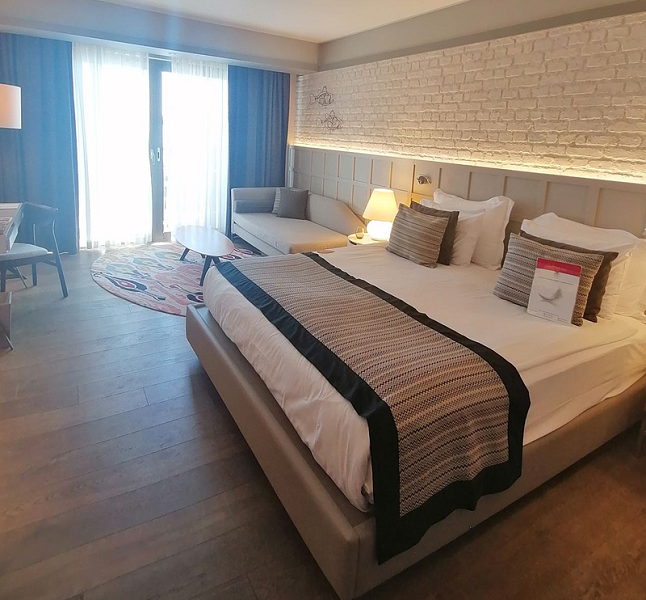 Acanthus Cennet Barut 
