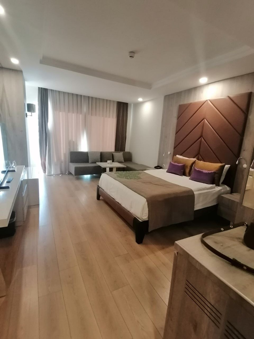 Delphin Be Grand Resort 