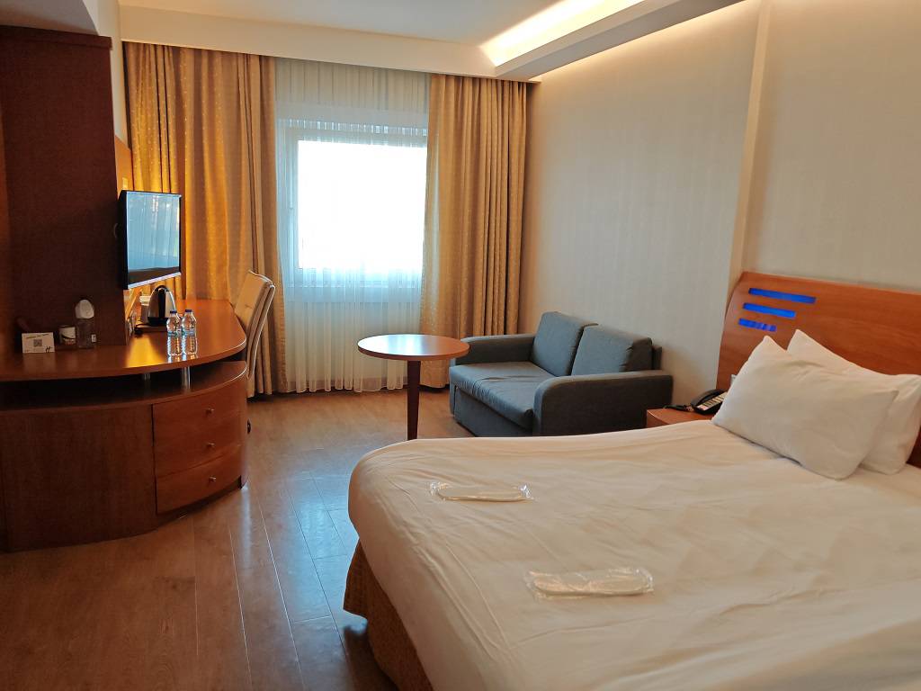 Holiday Inn Istanbul City 5*