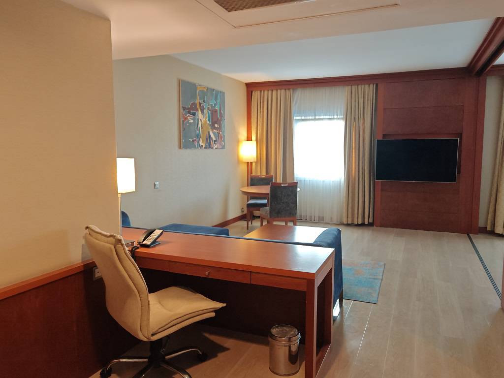 Holiday Inn Istanbul City 5*