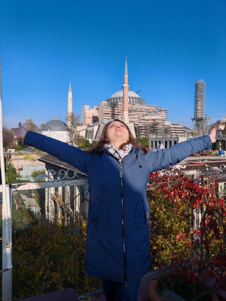 Holiday Inn Istanbul City 5*