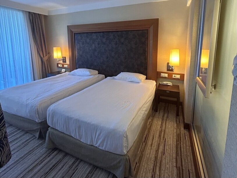Rixos Sungate